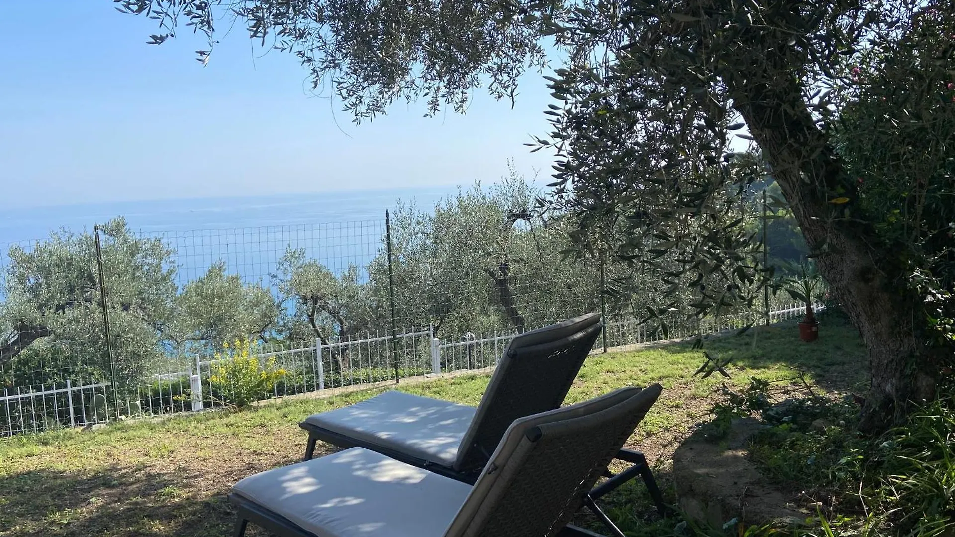 Apartment Ligurien Marina Dˋandora Ferienwohnung 100Qm Mit Meerblick