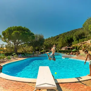  Camping Villino Garden & Pool