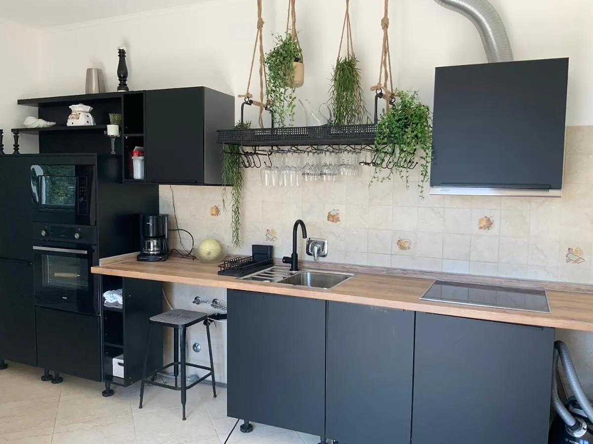 Ligurien Marina Dˋandora Ferienwohnung 100Qm Mit Meerblick 0*,  Italië